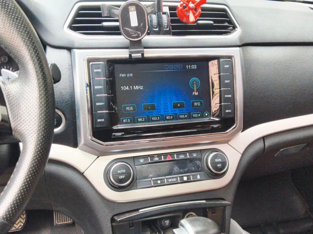 Haval H6 Coupe 2016 Blue Label 1.5T Automatic Two-Wheel Drive Urban Model — миниатюра 13