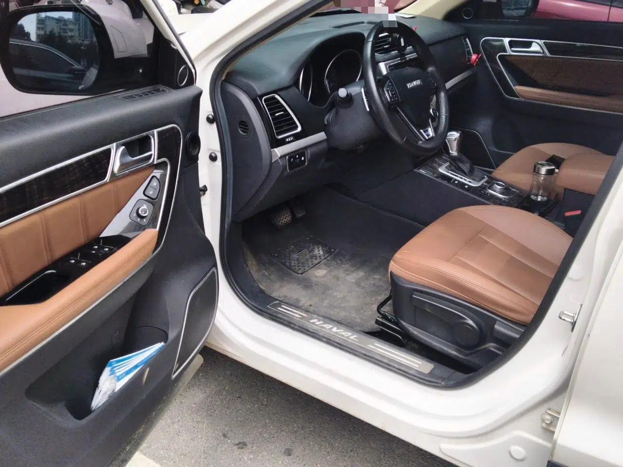 Haval H6 Coupe 2016 Blue Label 1.5T Automatic Two-Wheel Drive Urban Model — миниатюра 16