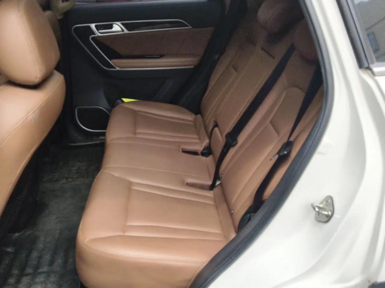 Haval H6 Coupe 2016 Blue Label 1.5T Automatic Two-Wheel Drive Urban Model — миниатюра 17