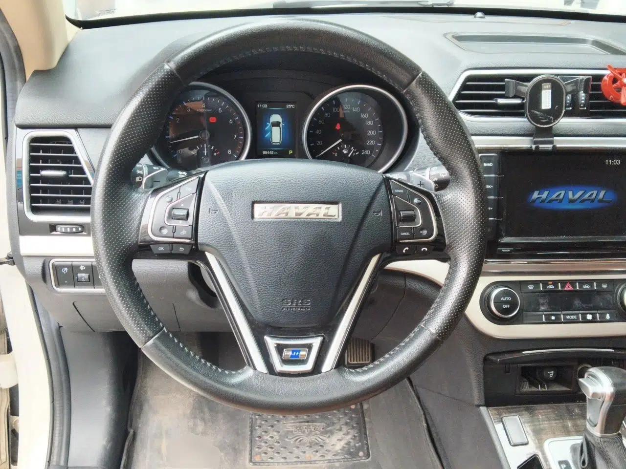 Haval H6 Coupe 2016 Blue Label 1.5T Automatic Two-Wheel Drive Urban Model — миниатюра 10