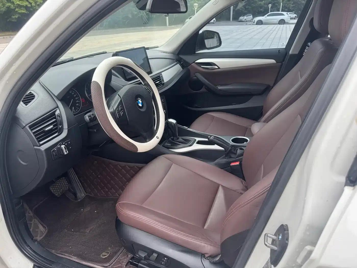 BMW X1 2013 sDrive18i Leading Edition — миниатюра 7