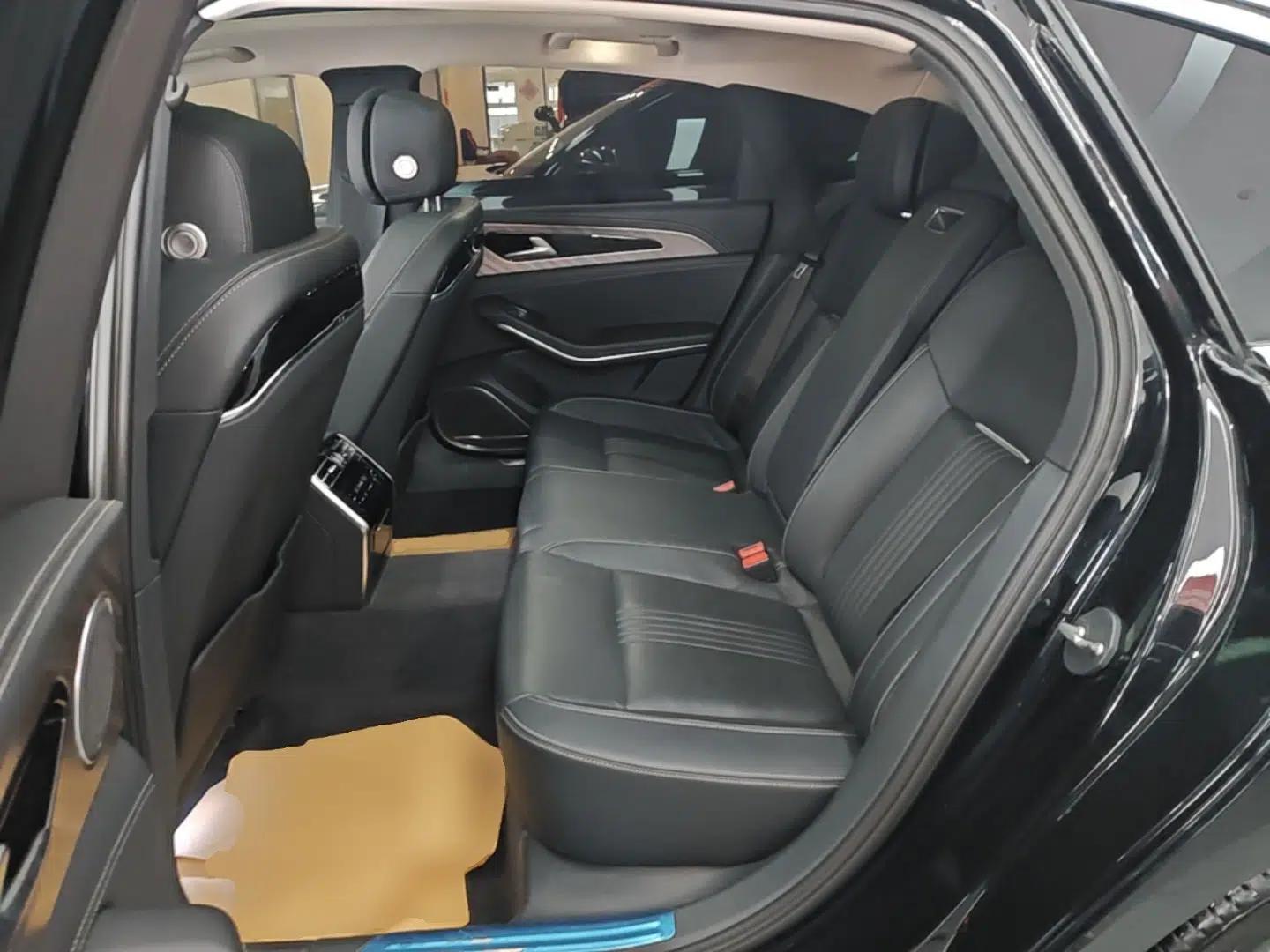 Hongqi H9 2020 2.0T Smart Connect Flagship Edition — миниатюра 20