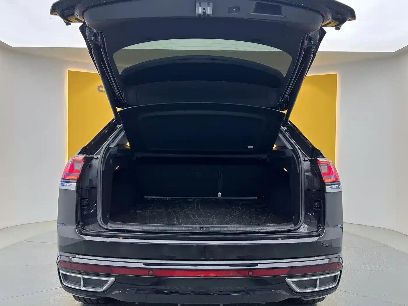 2024 Teramont X 380TSI 4WD Premium Luxury Edition — миниатюра 28