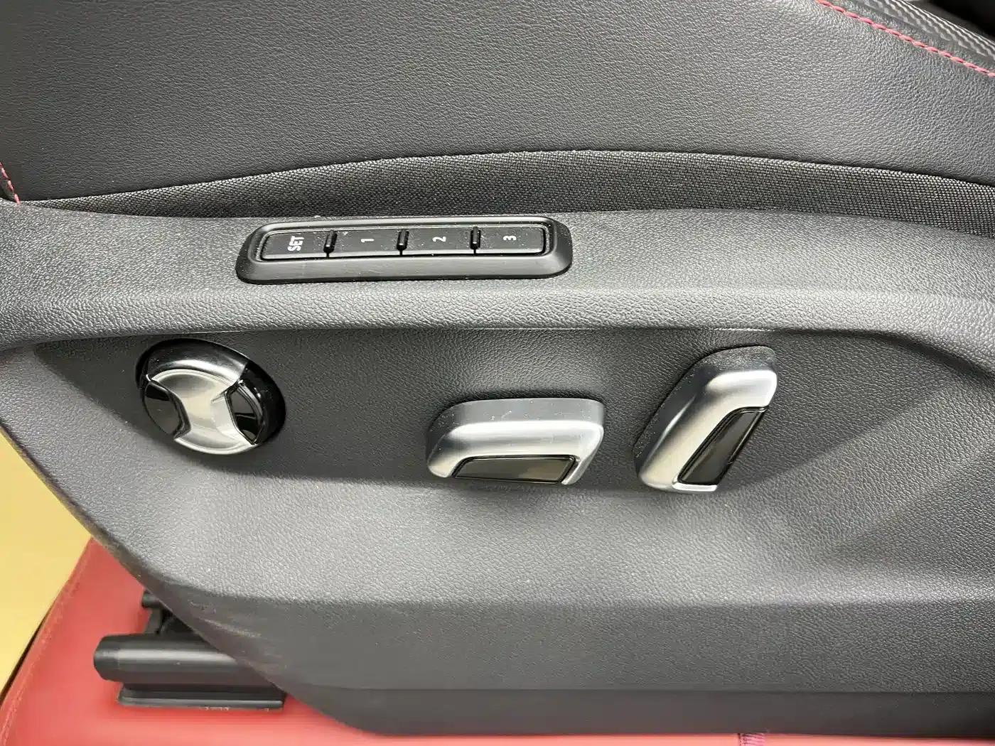 2024 Teramont X 380TSI 4WD Premium Luxury Edition — миниатюра 8