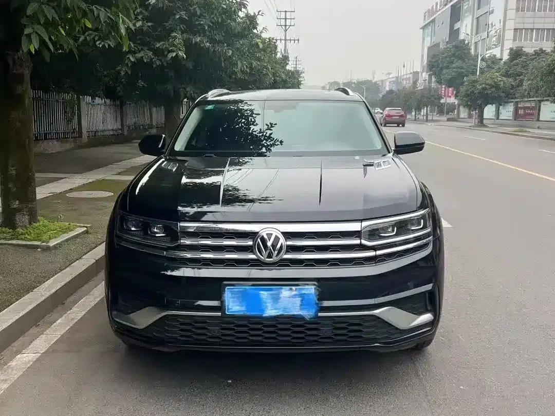 2019 Teramont X 330TSI 2WD Premium Luxury Edition — миниатюра 3