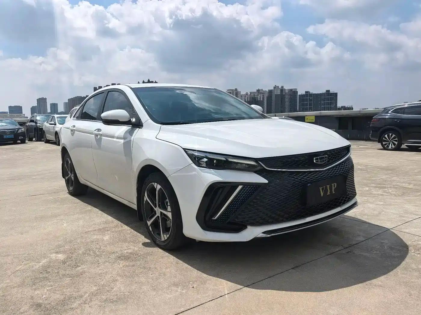 Geely Emgrand L 2022 1.4T CVT Supreme Edition — миниатюра 2