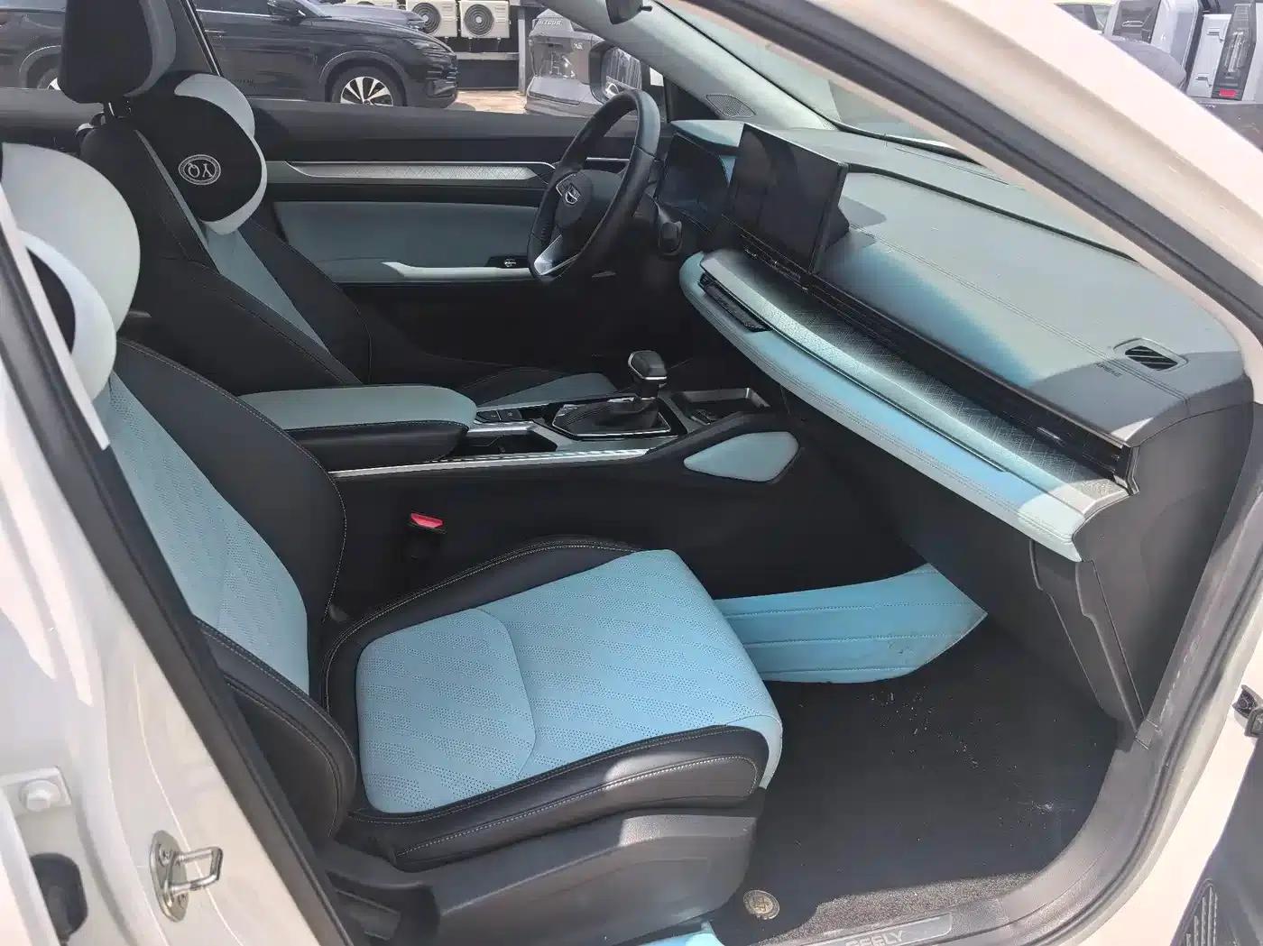 Geely Emgrand L 2022 1.4T CVT Supreme Edition — миниатюра 9
