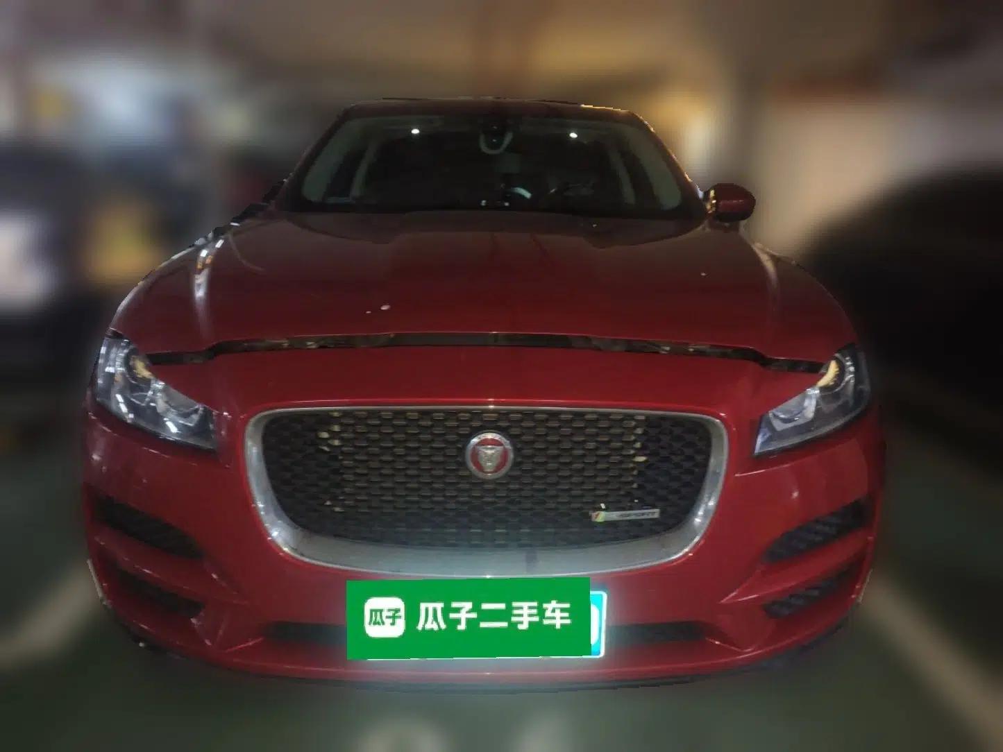 Jaguar F-PACE 2020 2.0T Urban Deluxe Edition — миниатюра 2