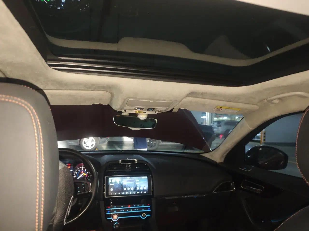 Jaguar F-PACE 2020 2.0T Urban Deluxe Edition — миниатюра 18