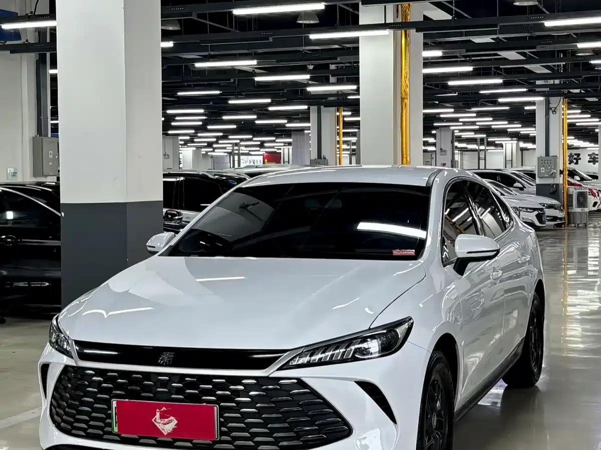 Qin PLUS 2025 DM-i Intelligent Driving Edition 55KM Leading Model — миниатюра 1
