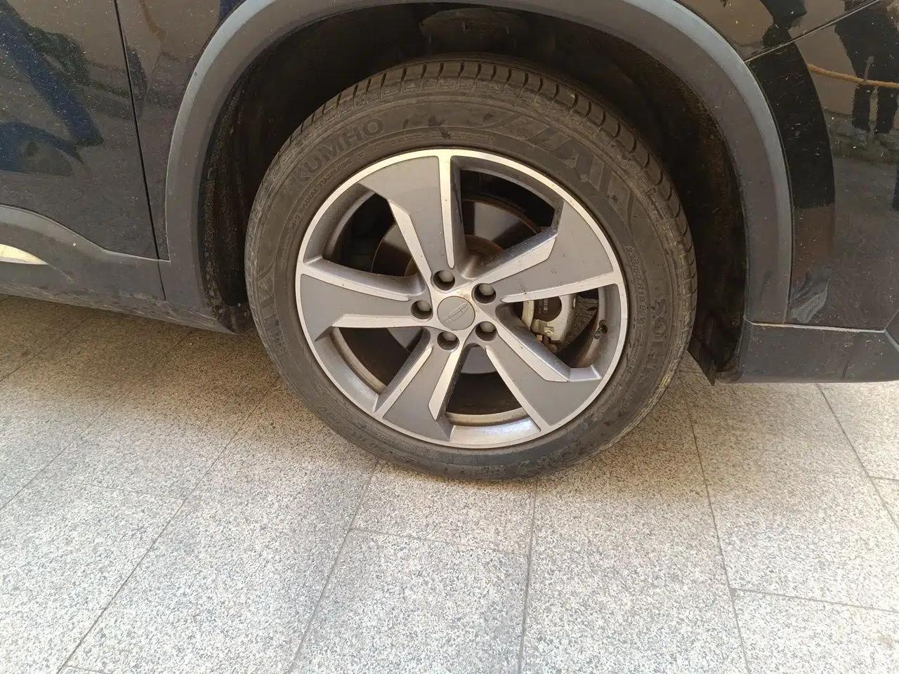 Geely Auto Haoyue L 2023 2.0T DCT Prestige Edition — миниатюра 8