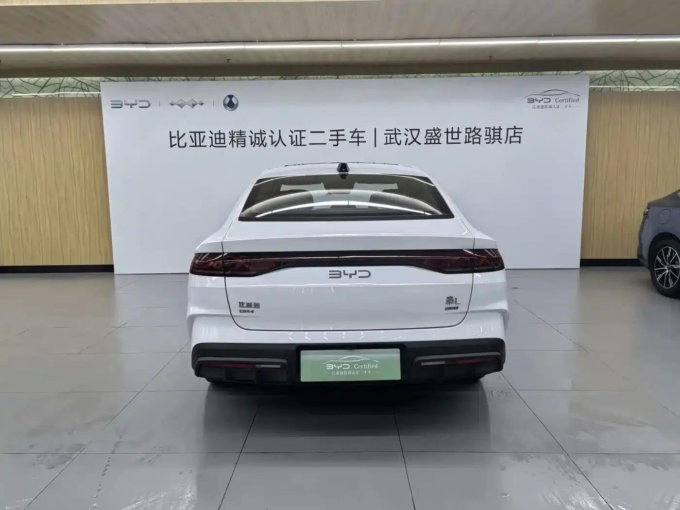 Qin L 2025 DM-i Intelligent Driving Edition 120KM Leading Model — миниатюра 5
