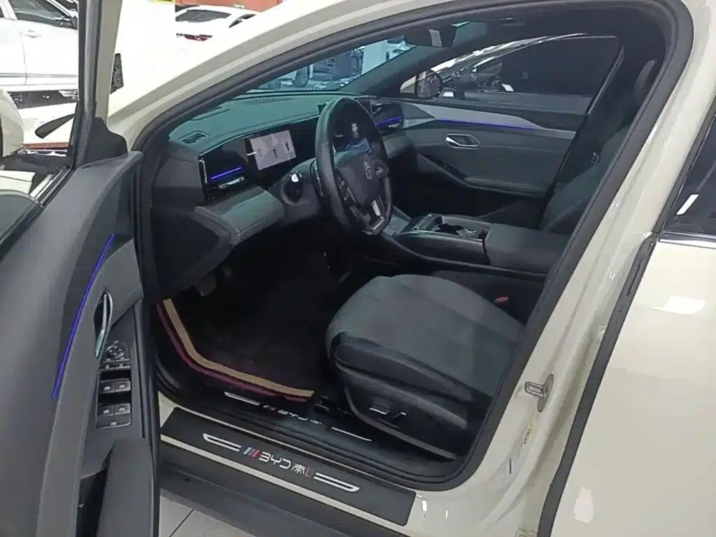 Qin L 2025 EV 545KM Premium Edition — миниатюра 16