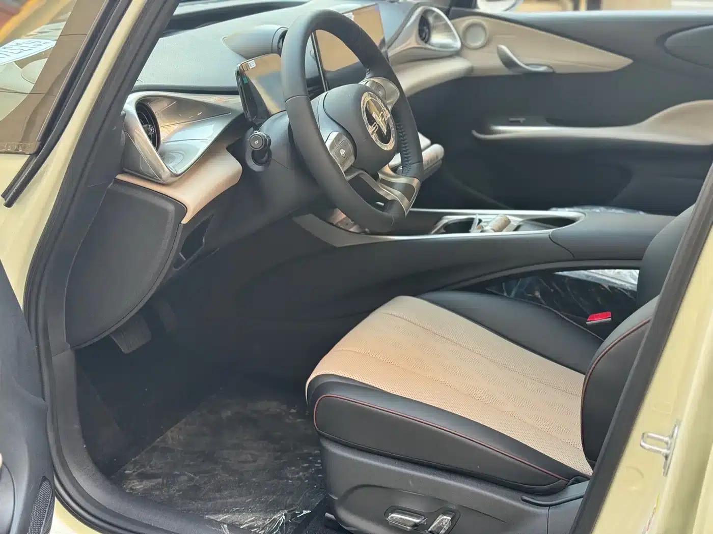 Dolphin 2025 420km Freedom Edition — миниатюра 4