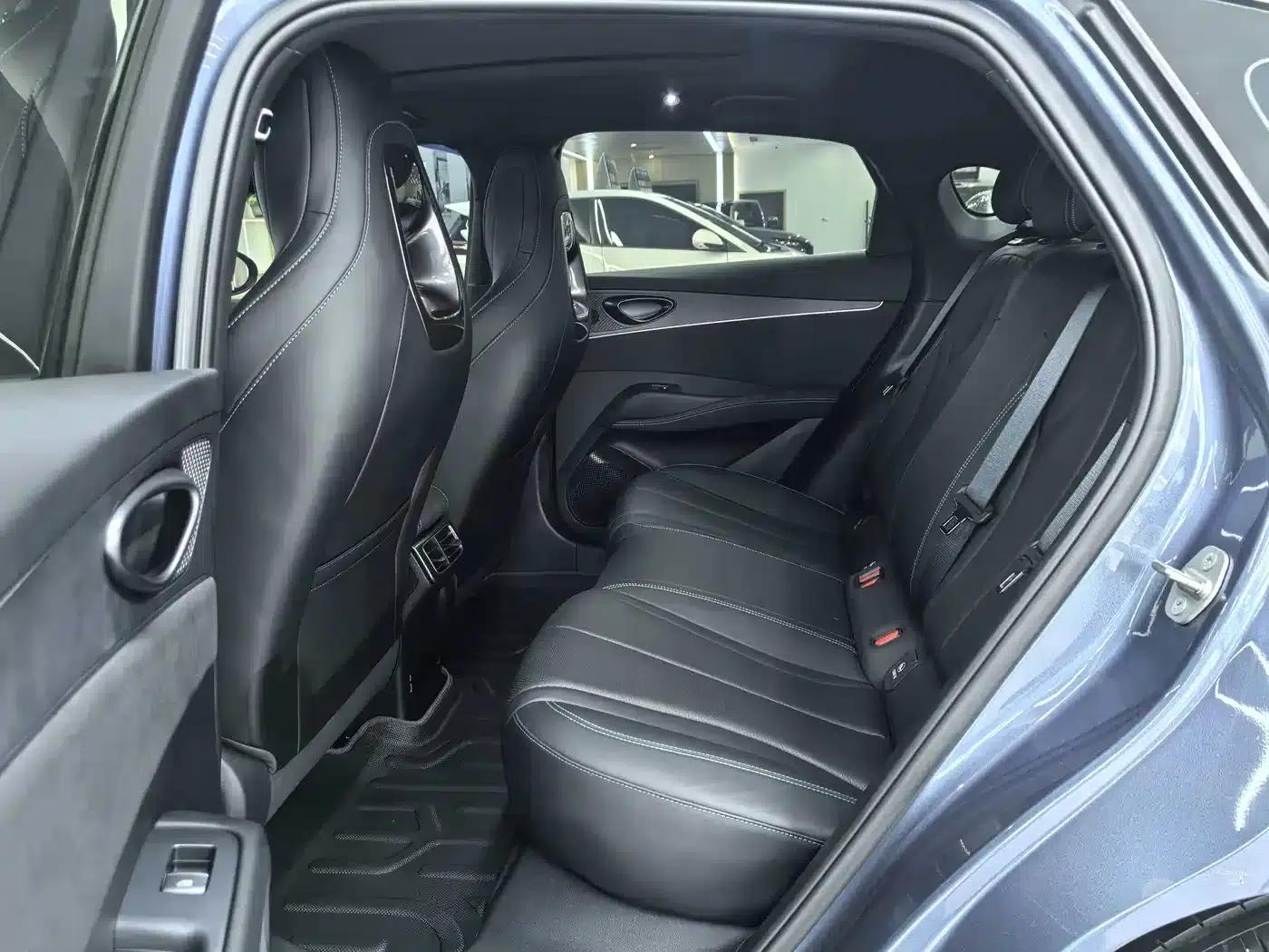 Seal 06 2025 DM-i Intelligent Driving Edition 120KM Deluxe Model — миниатюра 12