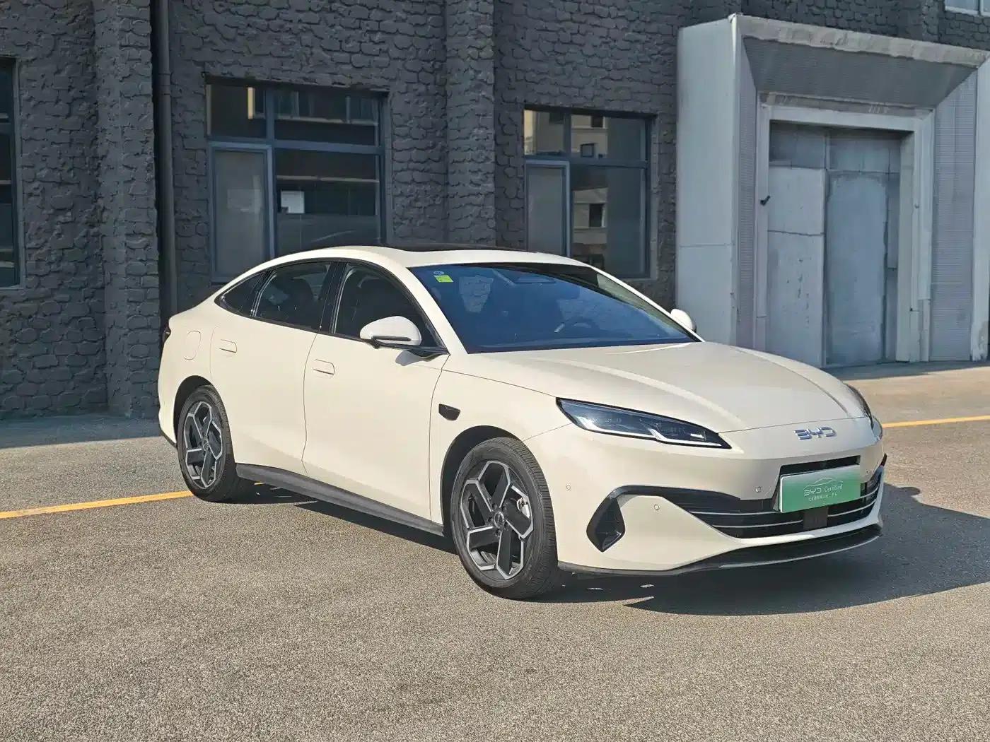 Seal 06 2025 DM-i Intelligent Driving Edition 120KM Flagship Model — миниатюра 3