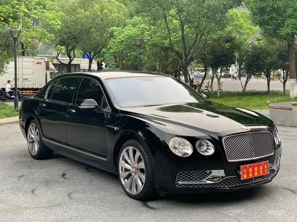 2010 Flying Spur 6.0T Four-Seater — миниатюра 3