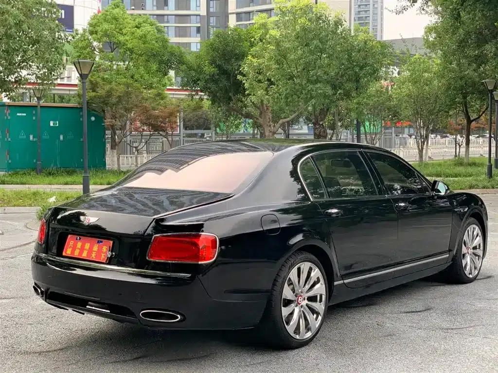 2010 Flying Spur 6.0T Four-Seater — миниатюра 4