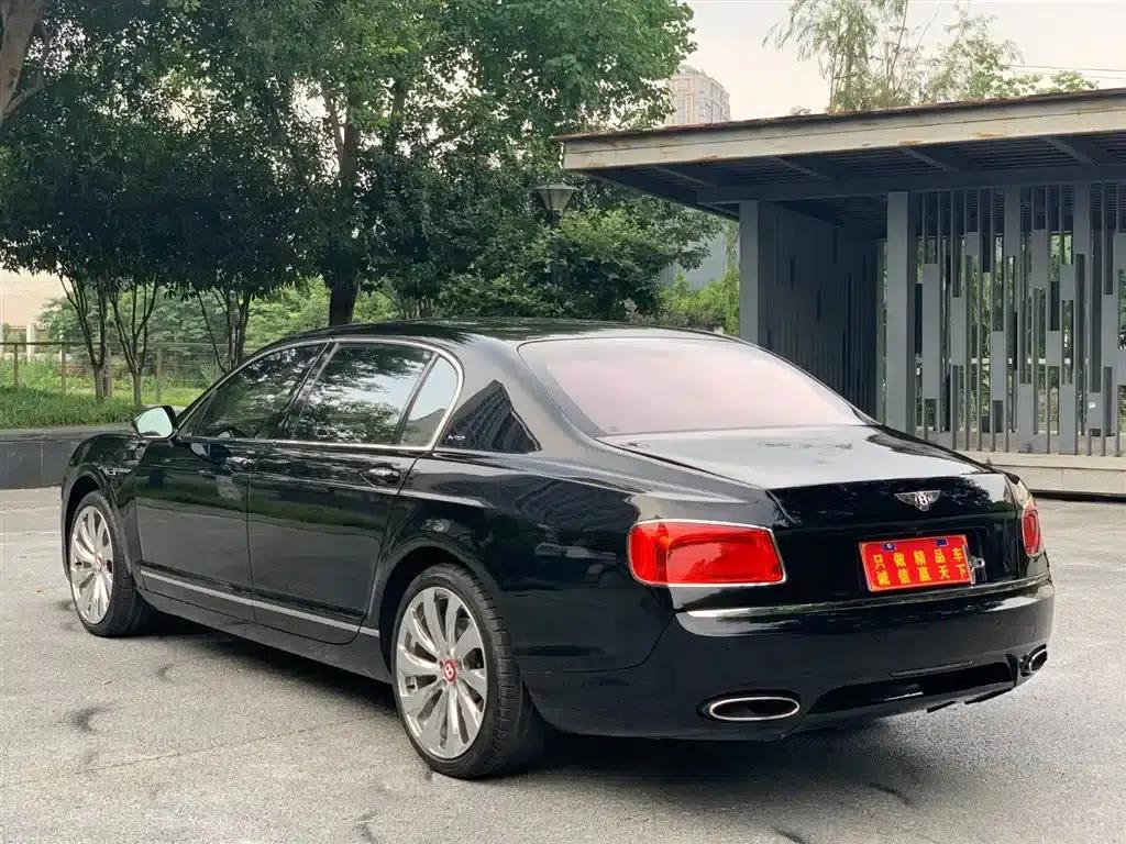 2010 Flying Spur 6.0T Four-Seater — миниатюра 6