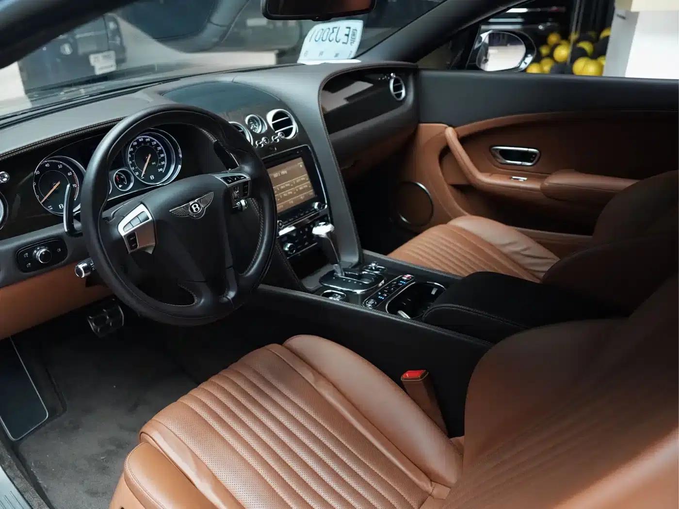2017 Continental 4.0T GT V8 S Standard Edition — миниатюра 5