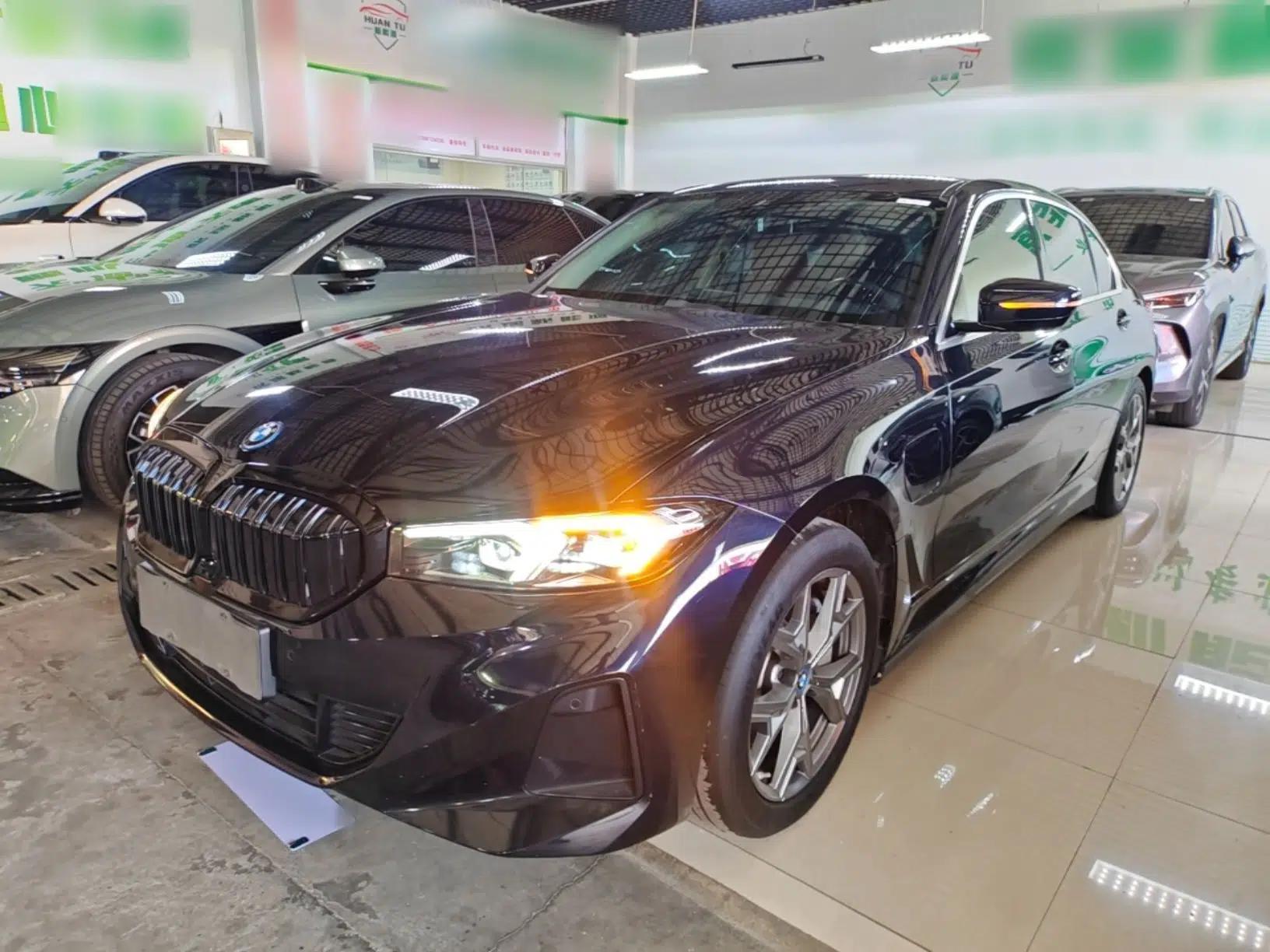 BMW i3 2024 eDrive 35 L — миниатюра 1