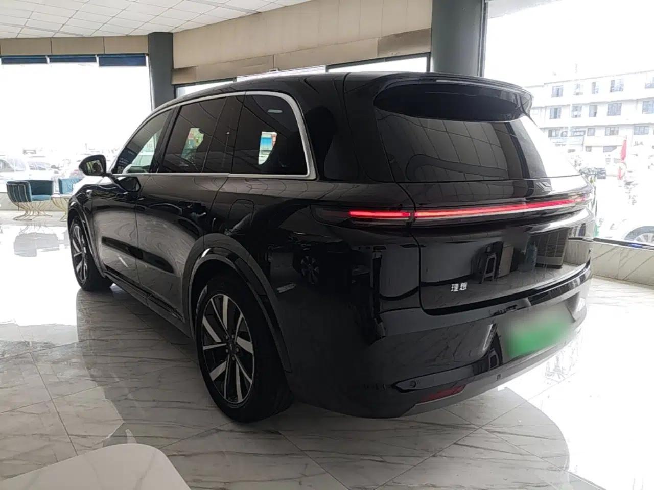 Li Auto L8 2023 Pro Model — миниатюра 4