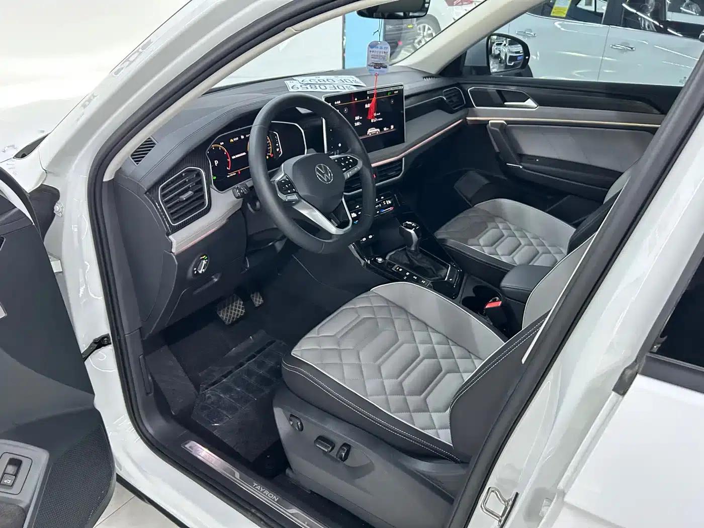Tayron 2023 280TSI 2WD Luxury Plus Advanced Edition — миниатюра 4