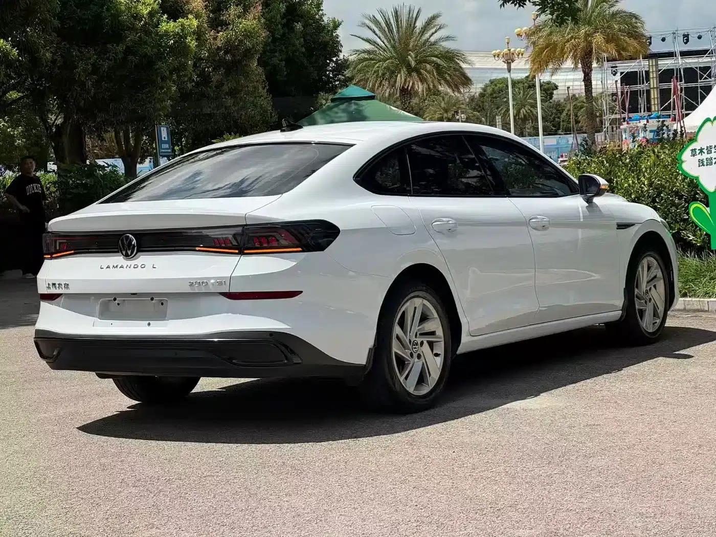 Lamando 2022 Lamando L 280TSI DSG Hot Edition — миниатюра 4
