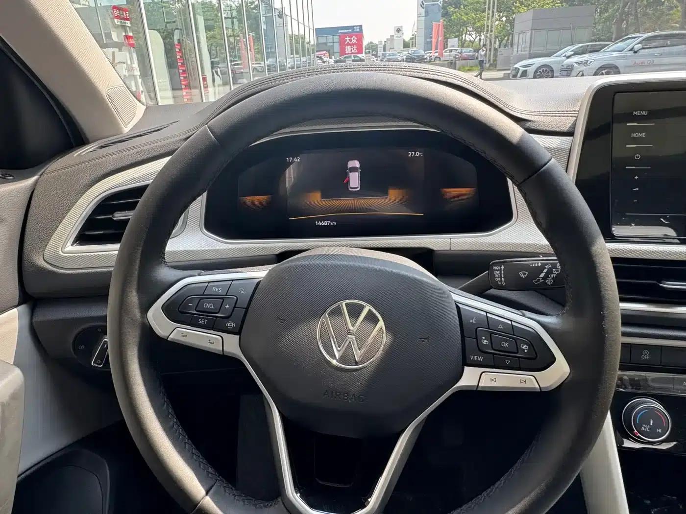 2023 T-ROC 280TSI DSG 2WD Time Edition — миниатюра 12