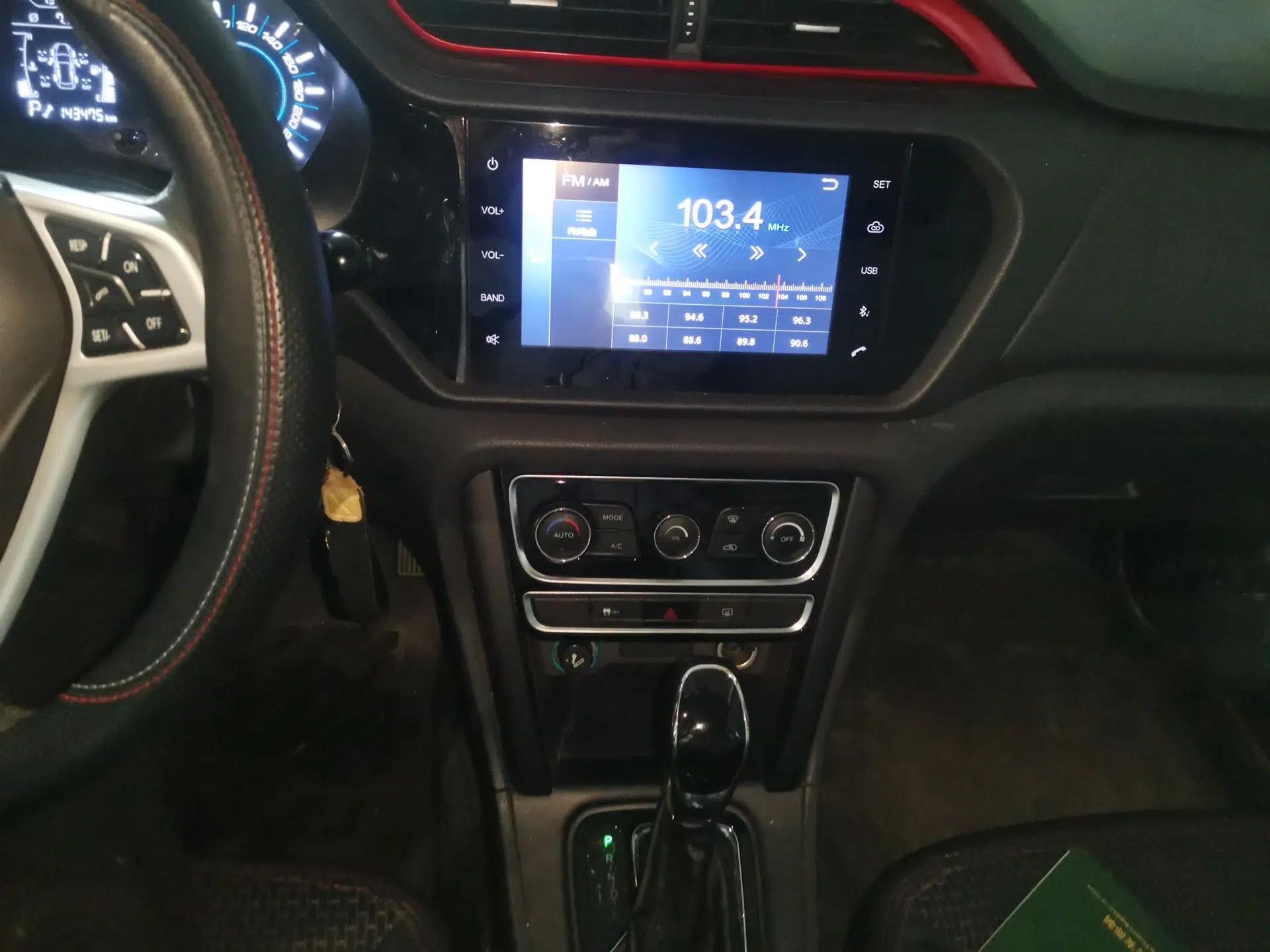 Chery Tiggo 3 2016 1.6L CVT ZhiShang Edition — миниатюра 13