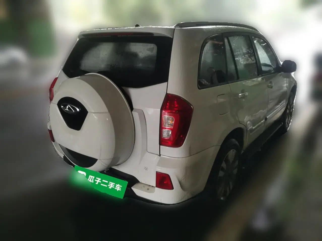 Chery Tiggo 3 2016 1.6L CVT ZhiShang Edition — миниатюра 6