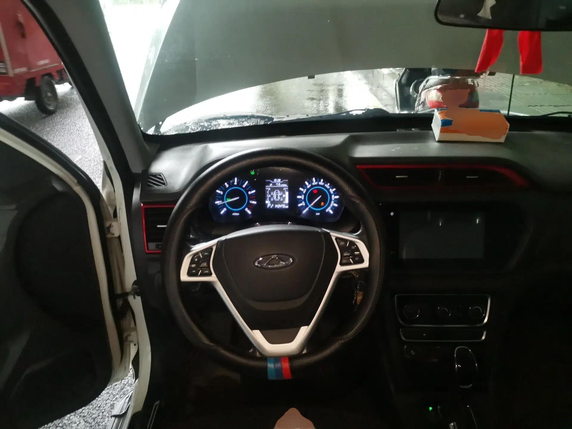 Chery Tiggo 3 2016 1.6L CVT ZhiShang Edition — миниатюра 10