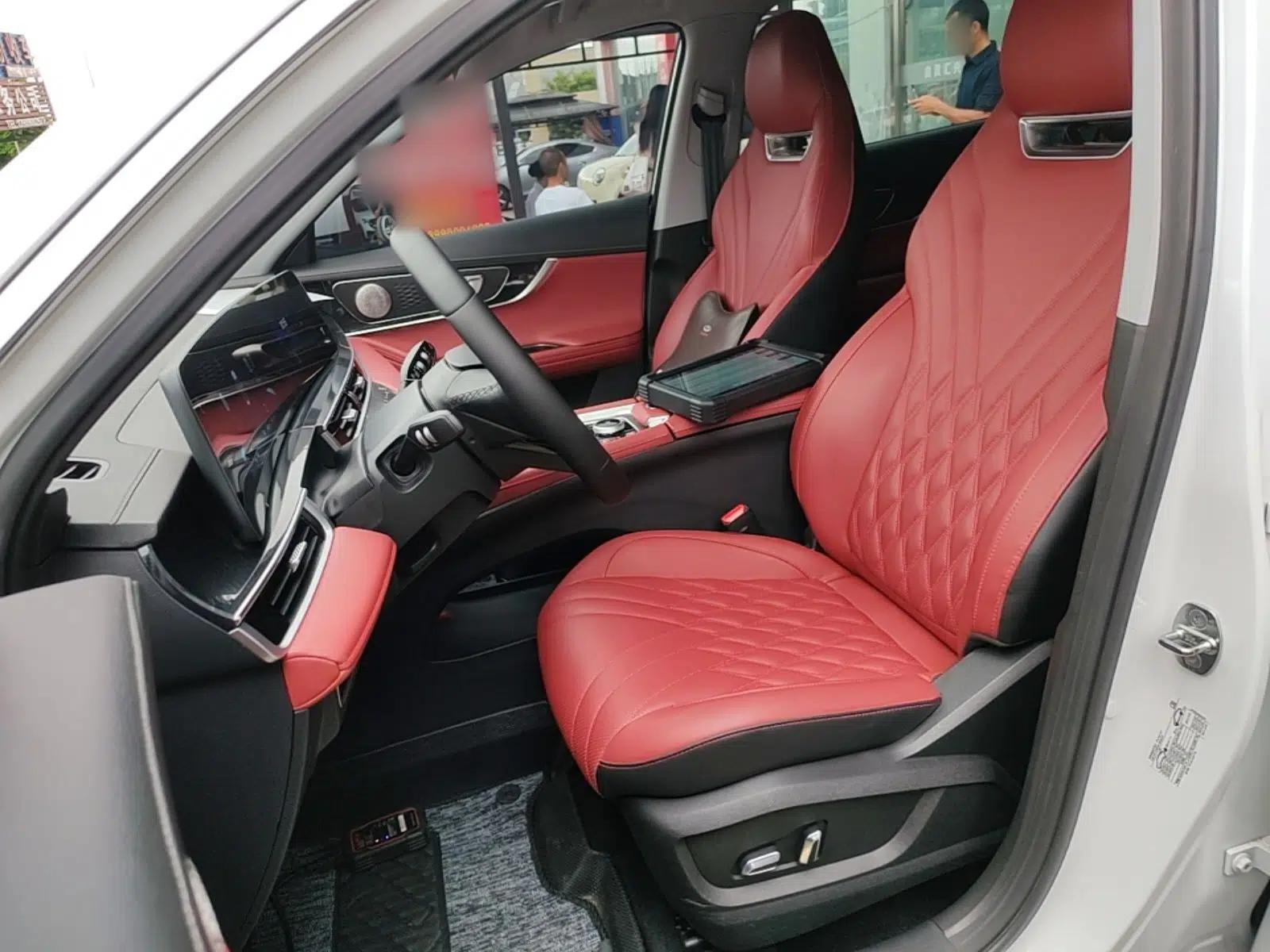 Chery Tiggo 7 PLUS 2023 Champion Edition 1.5 TCI CVT Extraordinary Version — миниатюра 17