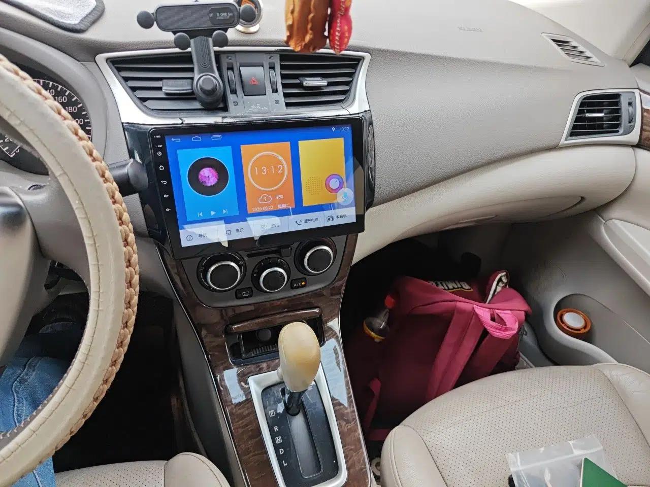 Nissan Sylphy 2012 1.6 XL CVT Luxury Edition — миниатюра 13