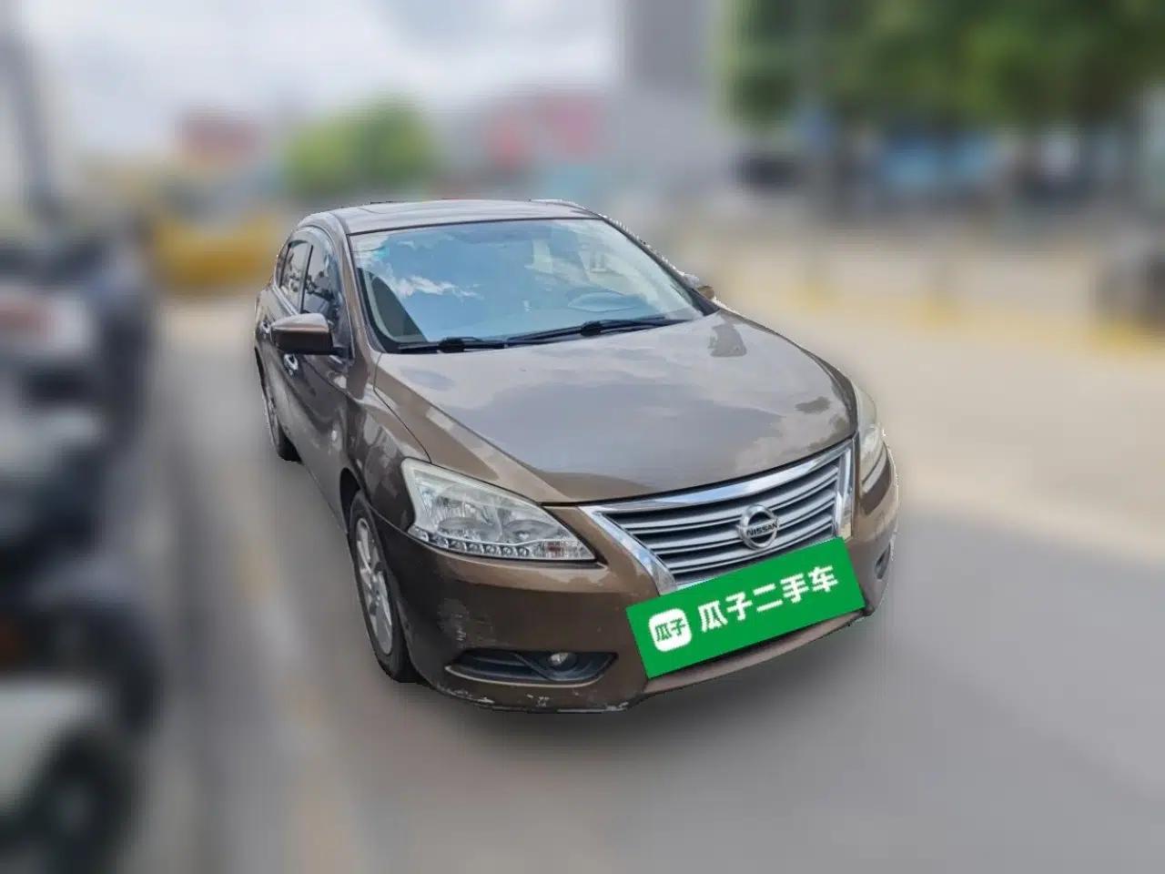 Nissan Sylphy 2012 1.6 XL CVT Luxury Edition — миниатюра 3