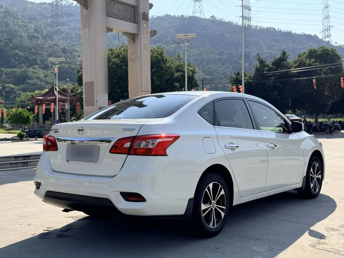 Nissan Sylphy 2021 Classic 1.6XE CVT Comfort Edition — миниатюра 6