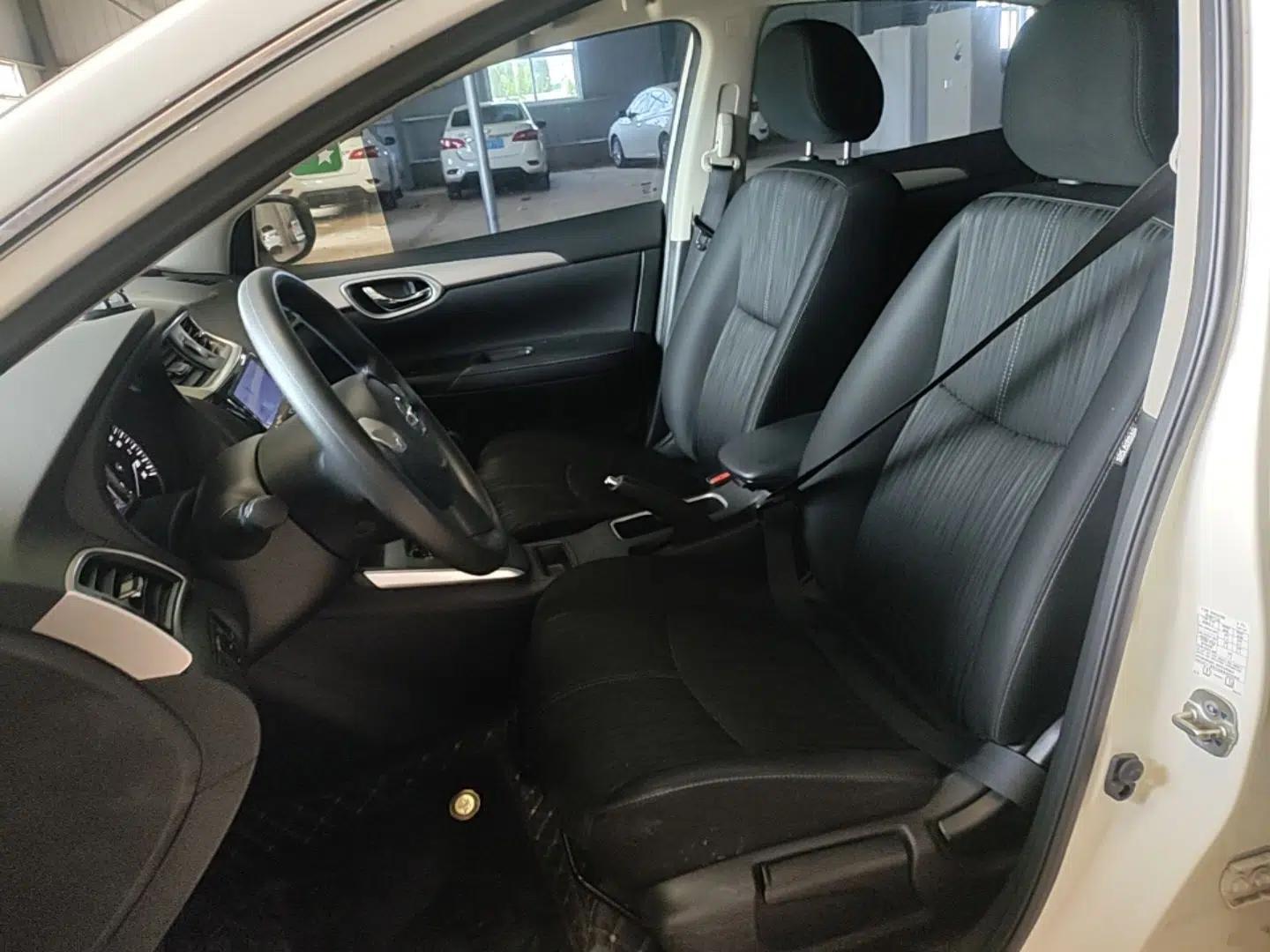 Nissan Sylphy 2024 Classic 1.6XE CVT Comfort Edition — миниатюра 17