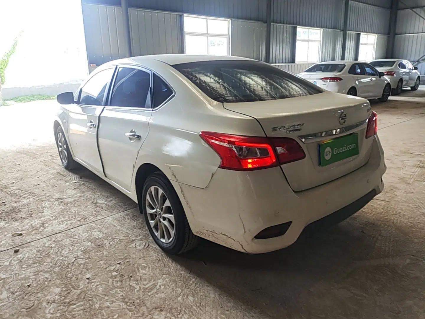 Nissan Sylphy 2024 Classic 1.6XE CVT Comfort Edition — миниатюра 4