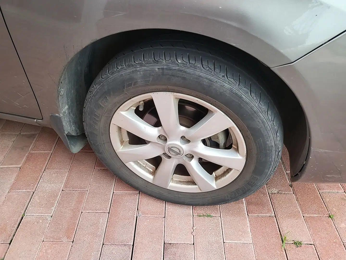 Nissan Sunny 2011 1.5XE CVT Comfort Edition — миниатюра 8