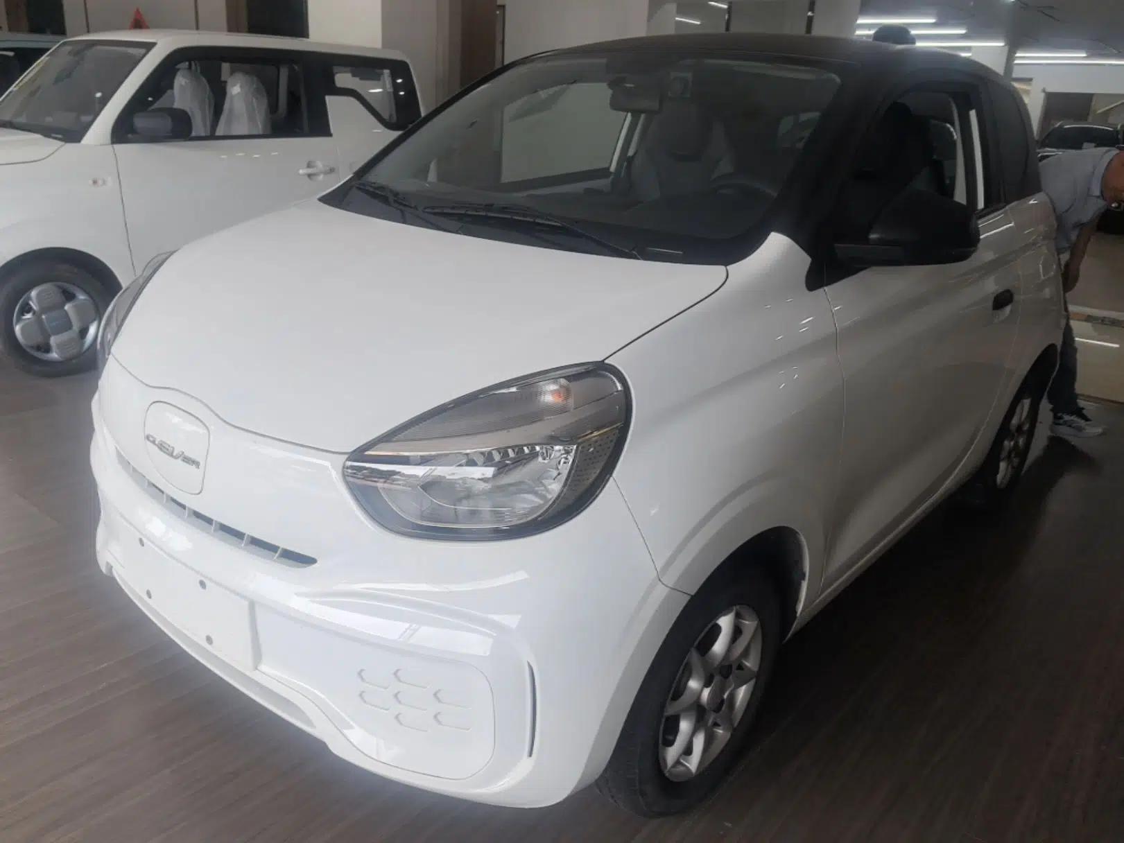 Roewe Clever 2022 311km QiQi BoBo Edition — миниатюра 1