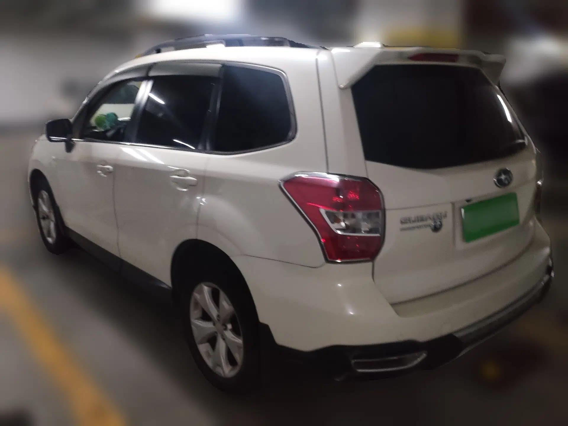 Subaru Forester 2014 2.5i Automatic Elite Edition — миниатюра 4