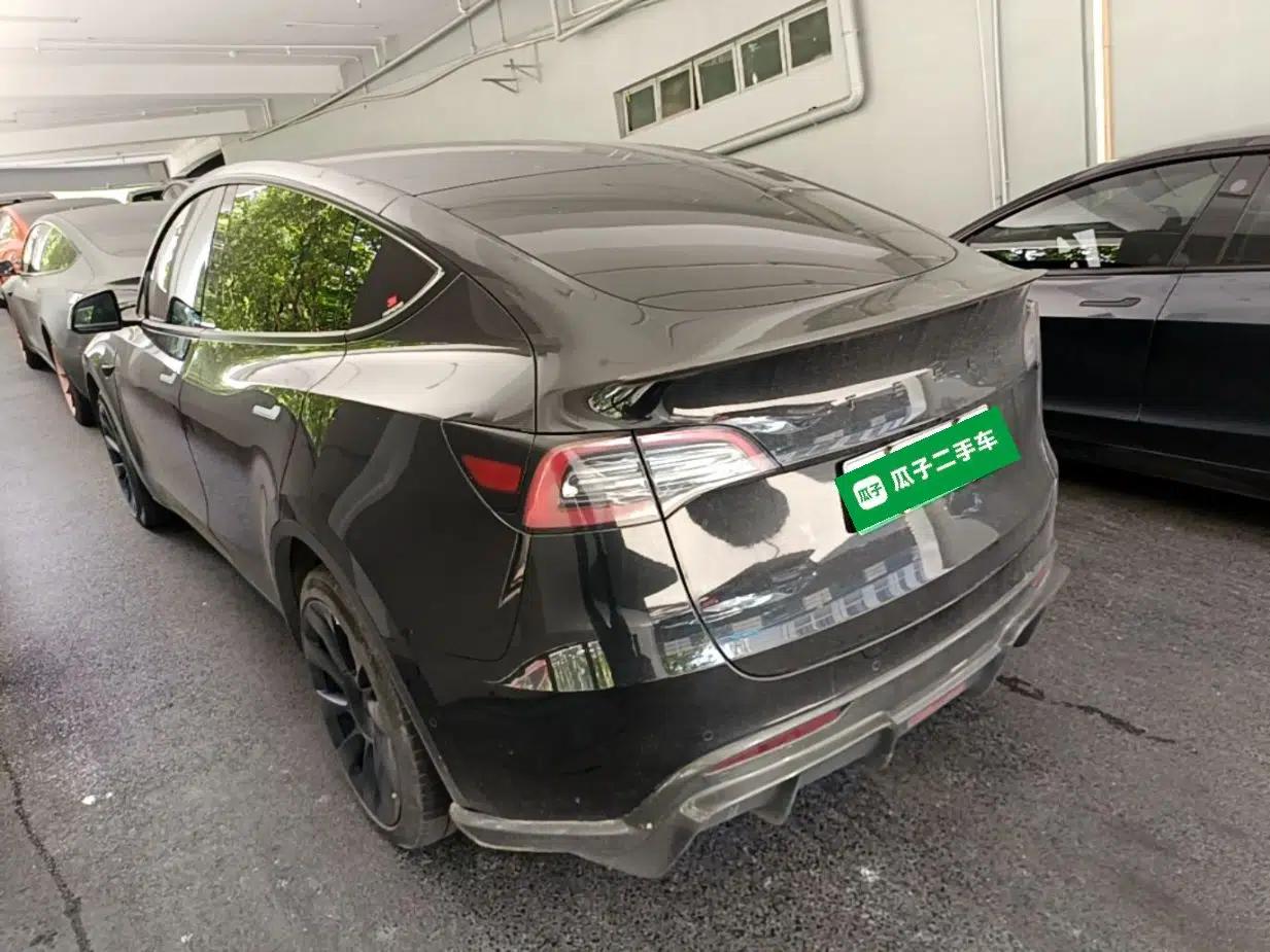 Tesla Model Y 2022 Revised Version Rear-Wheel Drive — миниатюра 4