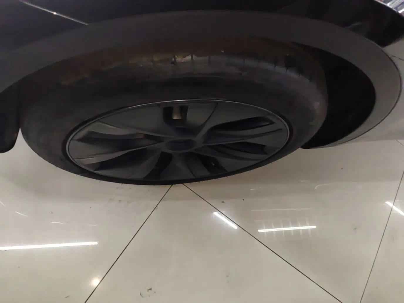 Tesla Model Y 2024 Rear-Wheel-Drive Version — миниатюра 10