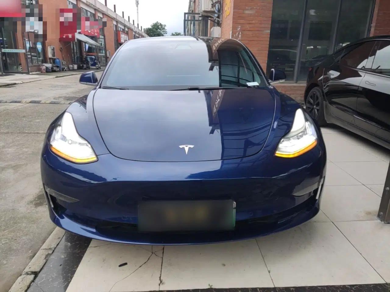 Tesla Model 3 2019 Long-Range Rear-Wheel-Drive Version — миниатюра 2