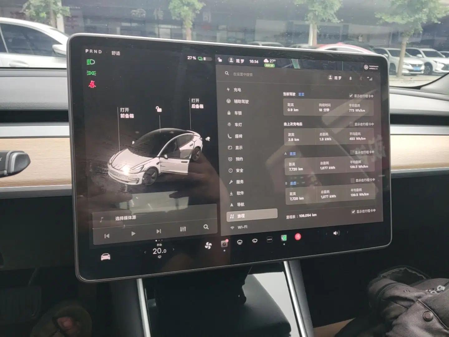 Tesla Model 3 2019 Long-Range Rear-Wheel-Drive Version — миниатюра 14
