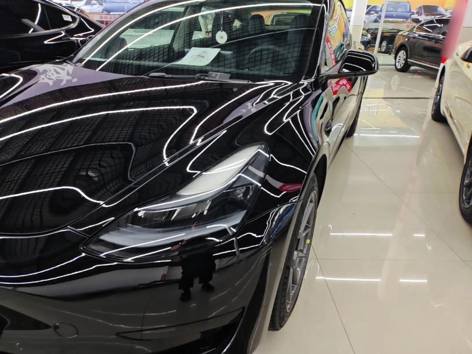 Tesla Model 3 2022 Rear-Wheel-Drive Version — миниатюра 8