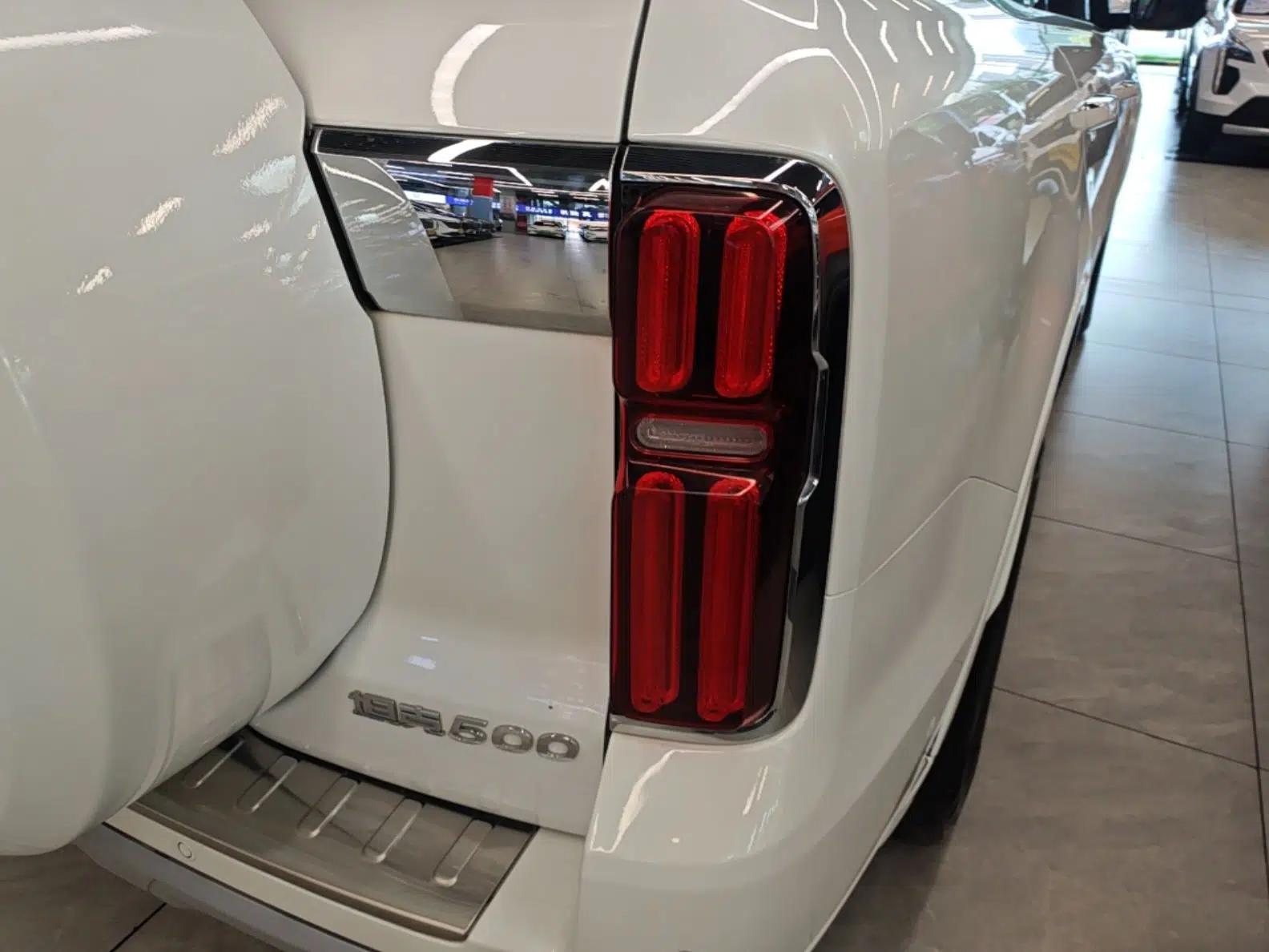 Tank 500 2022 3.0T Sport Edition "Creation" Version 5-Seater — миниатюра 9