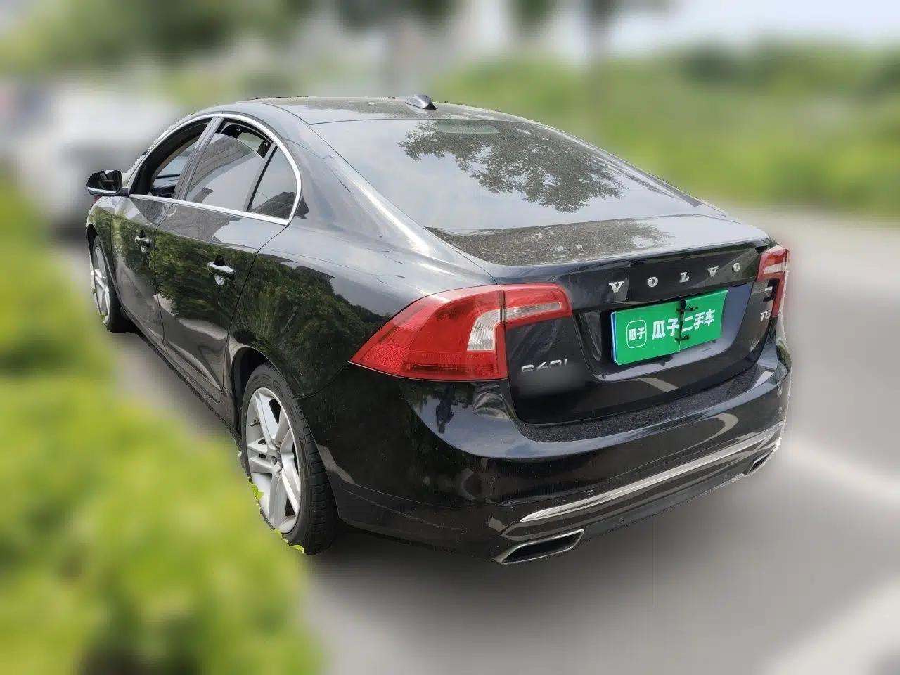 Volvo S60 2014 S60L T5 Intelligent Drive Edition — миниатюра 4
