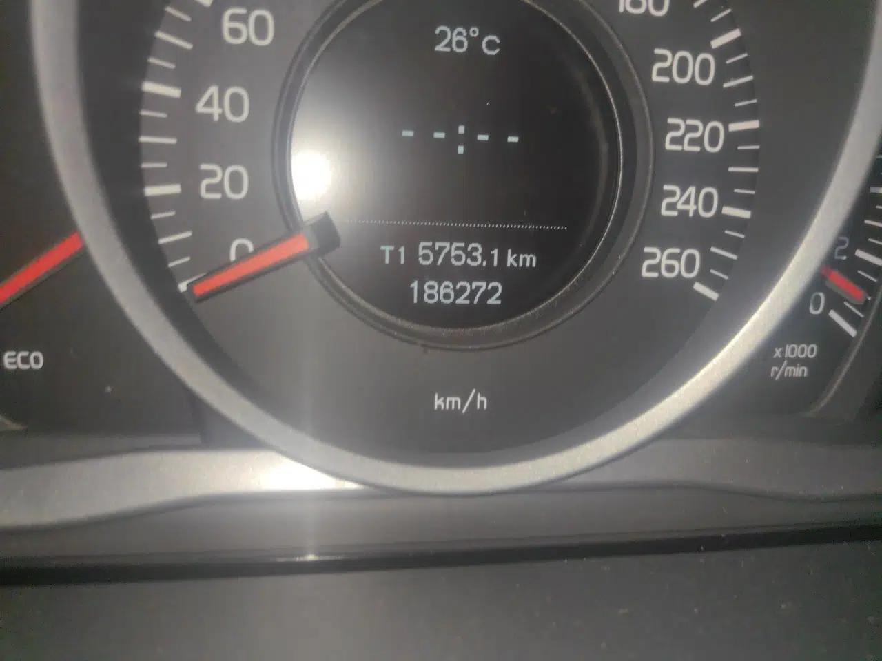 Volvo V60 2014 T5 Zhiyi Edition — миниатюра 12