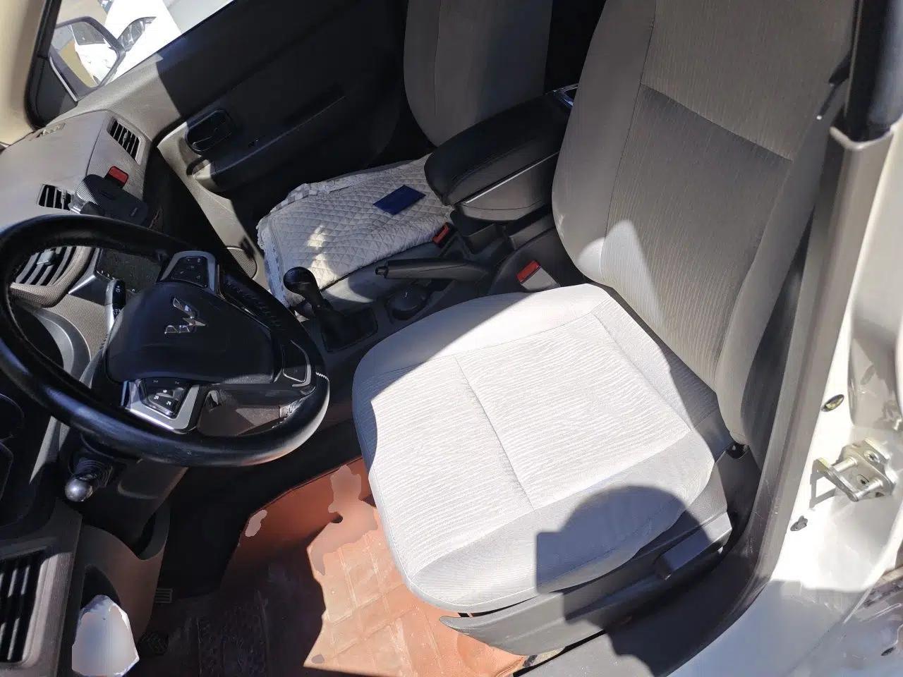 Wuling Hongguang 2015 1.5L S Basic Version China V Standard — миниатюра 15